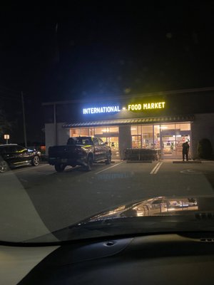International Food Market by null