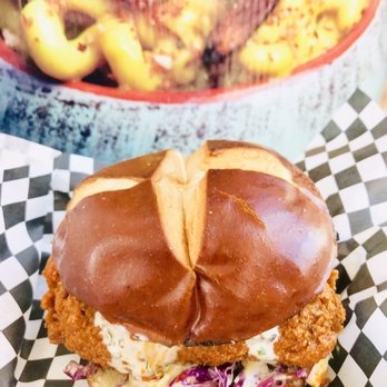 Lettuce Feast - Food Trucks Near Me