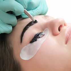Eyebrow Threading Bar