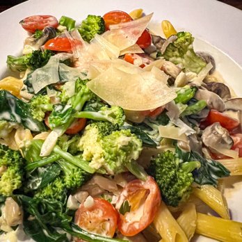 Di Lisio's - Primavera - Italian Near Me - Winston-Salem, North Carolina