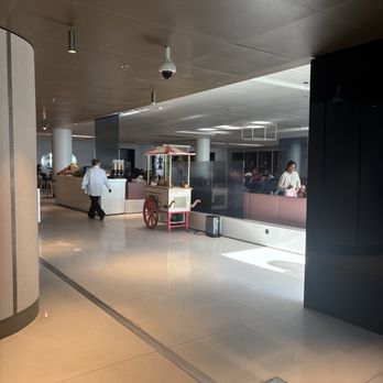 Aspire Lounge - Airport Lounges Near Me - Amsterdam, New Hampshire Aspire Lounge - Airport Lounges Near Me - Amsterdam, New Hampshire