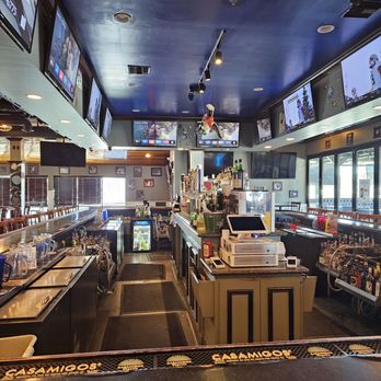 Cosmos Taverna - New American Near Me - Victorville, California