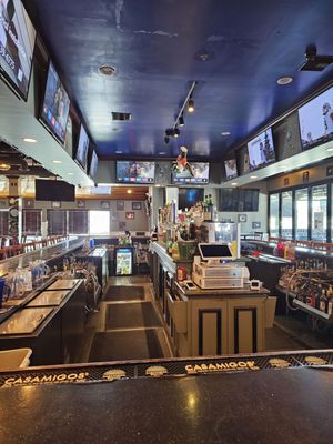 Cosmos Taverna by null