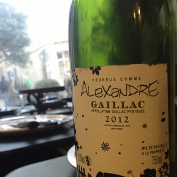 Heureux Comme Alexandre - The house wine - Fondue Near Me - Paris, 75