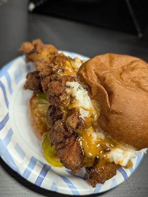 Fluffies Hot Chicken - Hackensack by null