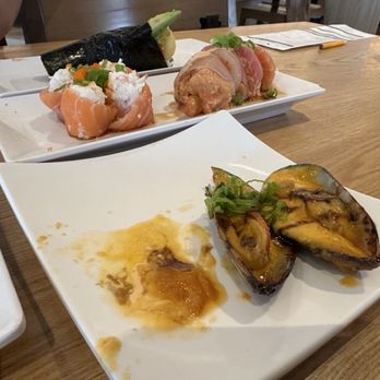 X-Fish - Baked Mussel, Sakura Roll, Kiss Me Roll, Shrimp Tempura Hand Roll - Sushi Bars Near Me - Brea, California X-Fish - Baked Mussel, Sakura Roll, Kiss Me Roll, Shrimp Tempura Hand Roll - Sushi Bars Near Me - Brea, California