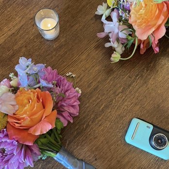 Poppy's Petalworks - bridesmaids bouquets - Floral Designers Near Me - San Francisco, California Poppy's Petalworks - bridesmaids bouquets - Floral Designers Near Me - San Francisco, California
