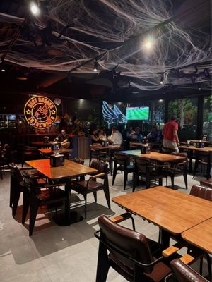 La Birra Bar (Burgers) - Fort Lauderdale by null