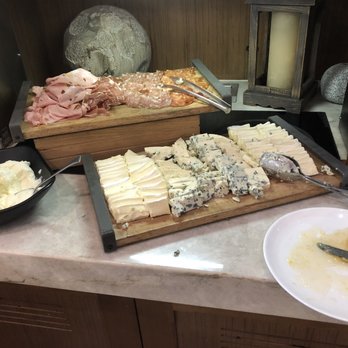 La Hiki - Breakfast & Brunch Near Me - Kapolei, Hawaii La Hiki - Breakfast & Brunch Near Me - Kapolei, Hawaii