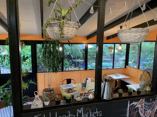 Lake Eacham Tourist Park by null