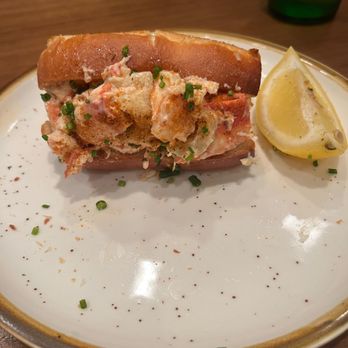 Market Seafood Eatery - Happy hour half lobster roll - Seafood Near Me - Seattle, Washington Market Seafood Eatery - Happy hour half lobster roll - Seafood Near Me - Seattle, Washington