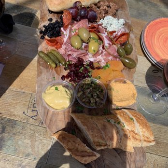 Miramonte Winery - Charcuterie board - Wineries Near Me - Temecula, California Miramonte Winery - Charcuterie board - Wineries Near Me - Temecula, California