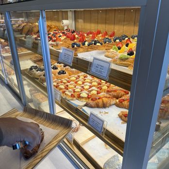 Paris Baguette - Bakeries Near Me - Manassas, Virginia