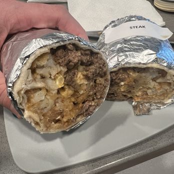Lily's Cocina - Steak, Egg, Potato - Food Trucks Near Me - Denver, Colorado
