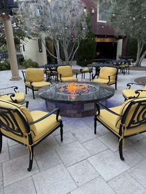 Tuscan Cove Bar & Patio by null