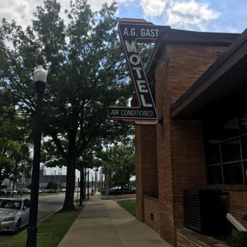 Alicia's Coffee - Coffee & Tea Near Me - Birmingham, Alabama