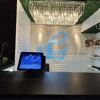 Kloud Hookah Lounge - Hookah Bars Near Me - Toronto, Ontario