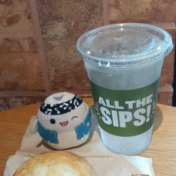 Panera Bread - Bagel and honey walnut cream cheese and water. 10/8/25 - Salad Near Me - El Segundo, California Panera Bread - Bagel and honey walnut cream cheese and water. 10/8/25 - Salad Near Me - El Segundo, California