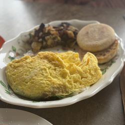 Christopher's Cafe - Omelette