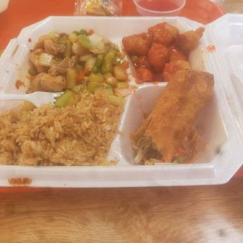 Happy Food - omg sweet and sour chicken and kung pao.  delish - Chinese Near Me - Phoenix, Arizona