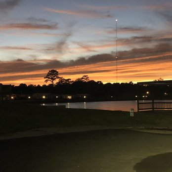 Boomtown USA RV Resort - RV Parks Near Me - Vidor, Texas
