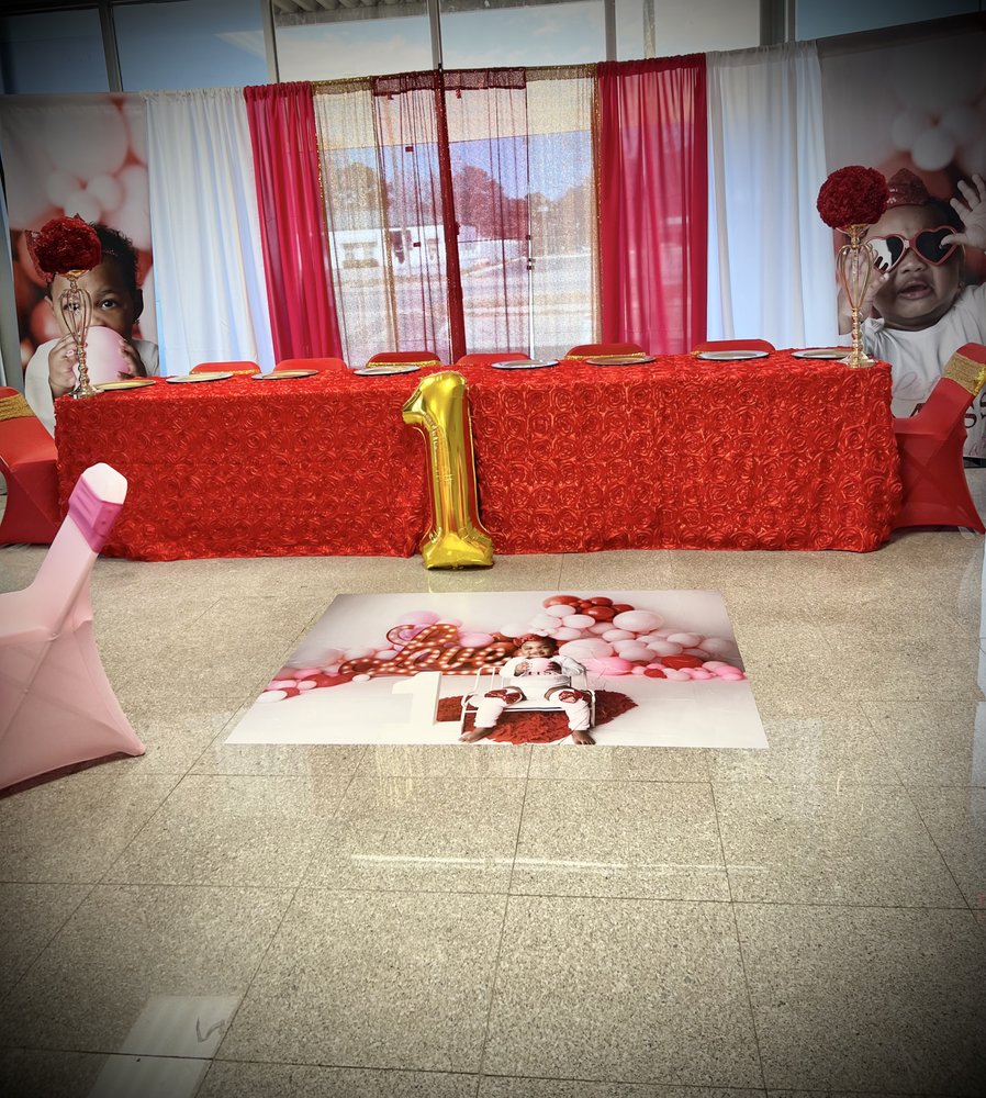 COOPER’S LOUNGE & EVENTS Updated October 2024 1200 E Memorial Dr E