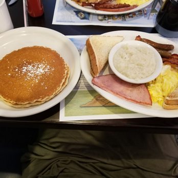 Colonial Pancake House - The meaning to ALL YOU CAN EAT! - Breakfast & Brunch Near Me - Williamsburg, Virginia Colonial Pancake House - The meaning to ALL YOU CAN EAT! - Breakfast & Brunch Near Me - Williamsburg, Virginia