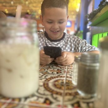 Los Vaqueros Cafe & Grill - Mexican Near Me - Kyle, Texas