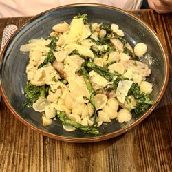 Sotto La Luna - Orecchiette Salsiccia