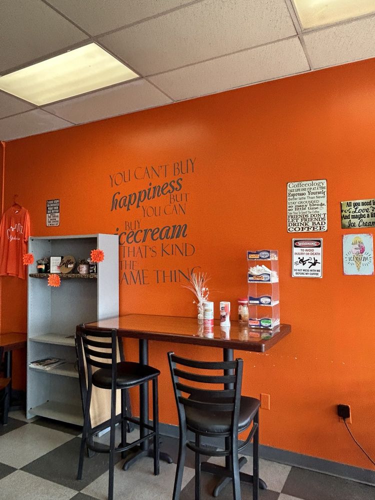 HIGHVIEW ICE CREAM AND COFFEE Updated October 2024 58 Photos & 20