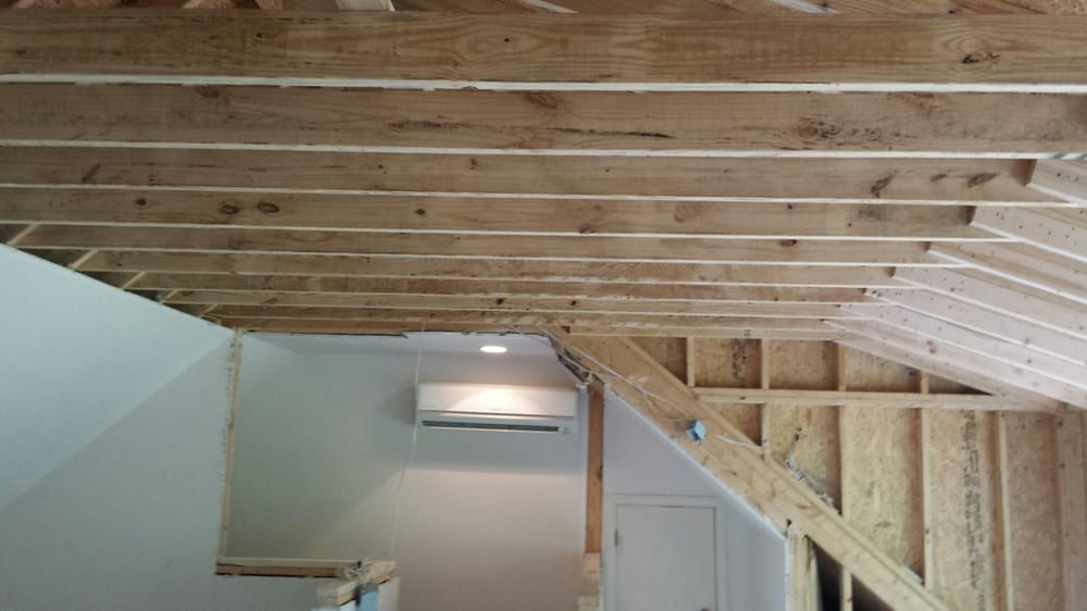 Slide of Aaron Guaranteed Construction