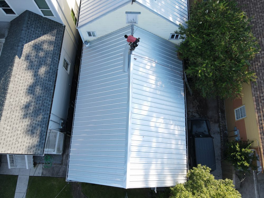 Slide of Felipe's Management