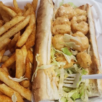 Crab Sea - Shrimp Po' Boy with Cajun Fries - Seafood Near Me - Durham, North Carolina