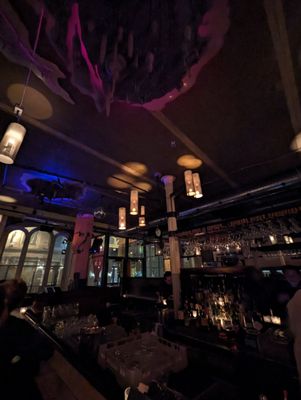 Philemon Bar by null