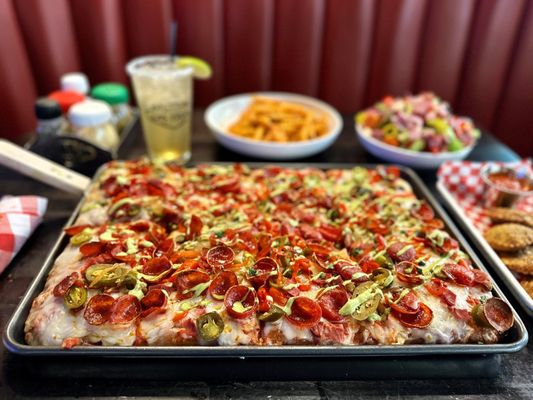 Slice of Vegas Pizza Kitchen & Bar by null