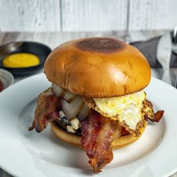 Macho Burgers