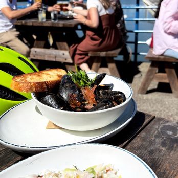 Fish - louie crab salad + mussels special - Seafood Near Me - Sausalito, California Fish - louie crab salad + mussels special - Seafood Near Me - Sausalito, California
