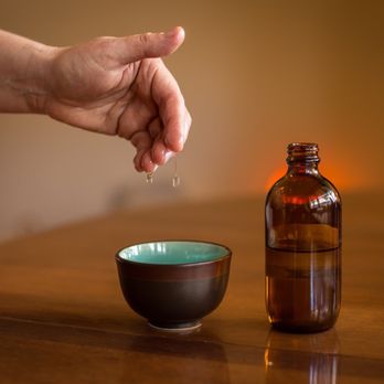 Elonda Massage Therapy - Beautiful, warm, almond massage oil - Massage Therapy Near Me - Hobart, TAS Elonda Massage Therapy - Beautiful, warm, almond massage oil - Massage Therapy Near Me - Hobart, TAS