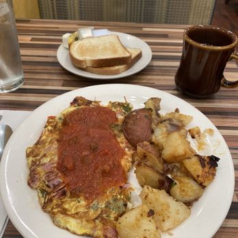 Andrews Nyc Diner - Mexican omelette - American Near Me - New York, New York