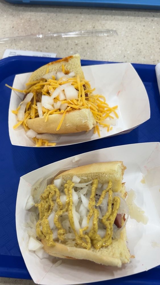 Food from Hott Dawgz