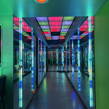 Kilowatt Brewing - Oceanside - a neon corridor - Pubs Near Me - Oceanside, California