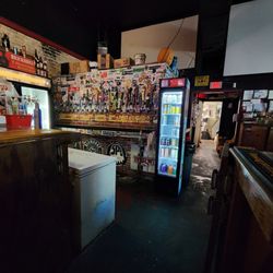 Brickhaus A Mississippi Brewtique - Front Counter