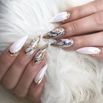 CL Beautie Bar - Acrylic set with marble and gold chrome. - Nail Technicians Near Me - Clovis, California