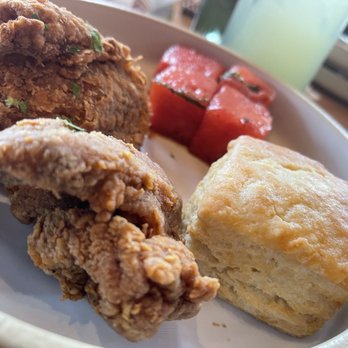 Yardbird Table & Bar - Fried chicken - Southern Near Me - Miami Beach, Florida Yardbird Table & Bar - Fried chicken - Southern Near Me - Miami Beach, Florida