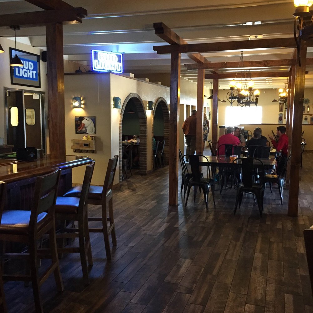 Nino's Del Sol - Restaurant interior - Mexican Near Me - Alamosa, Colorado Nino's Del Sol - Restaurant interior - Mexican Near Me - Alamosa, Colorado