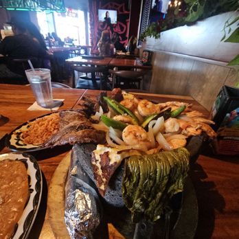 Kalaveras - New Mexican Cuisine Near Me - Long Beach, California