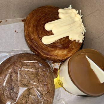 Fior di Latte - Cafes Near Me - Burnaby, British Columbia