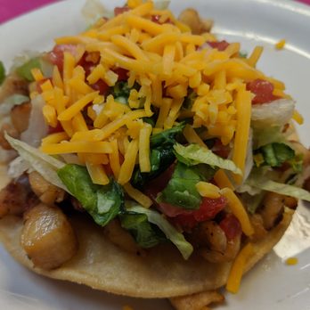 Dona Maria Mexican Cafe - chicken fajita tostada - Mexican Near Me - Houston, Texas