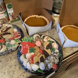 Forevers Bakery - Holiday cookies and pies