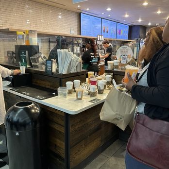 Starbucks - Coffee & Tea Near Me - Houston, Texas Starbucks - Coffee & Tea Near Me - Houston, Texas